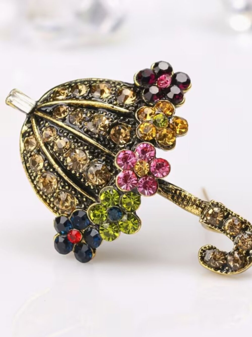 Sparkling gold-tone brooch with colorful stones. NWT - Picture 4 of 4